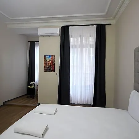 Hotel Taksim By Rich 3*